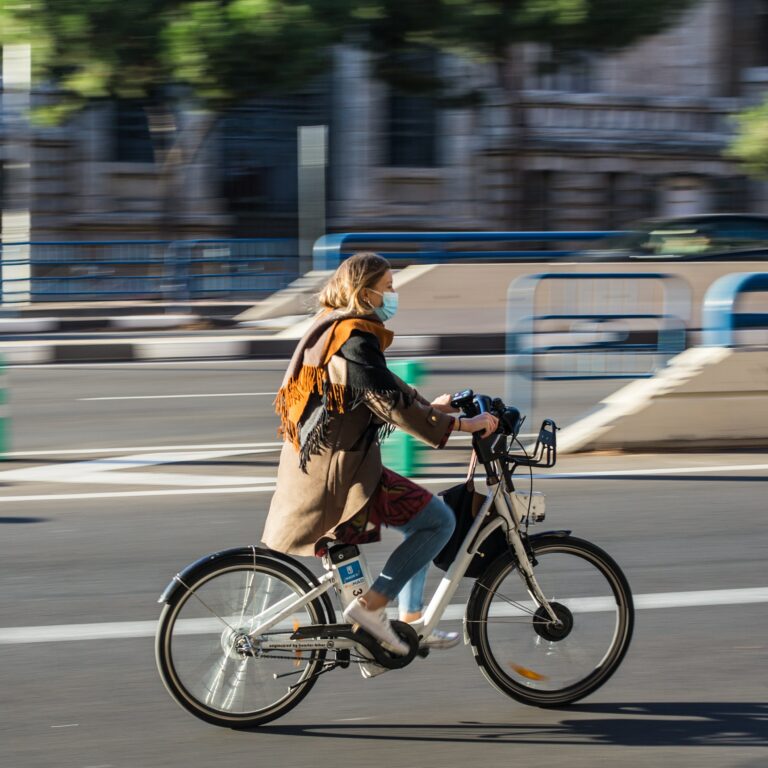 Quel convertisseur pour recharger une batterie de vélo