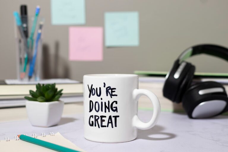 Mug personnalisé : l’outil idéal pour dynamiser vos pauses café